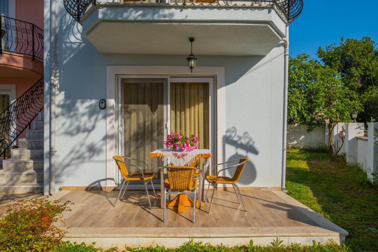 Infinity Lily Apartments Fethiye Exteriör bild