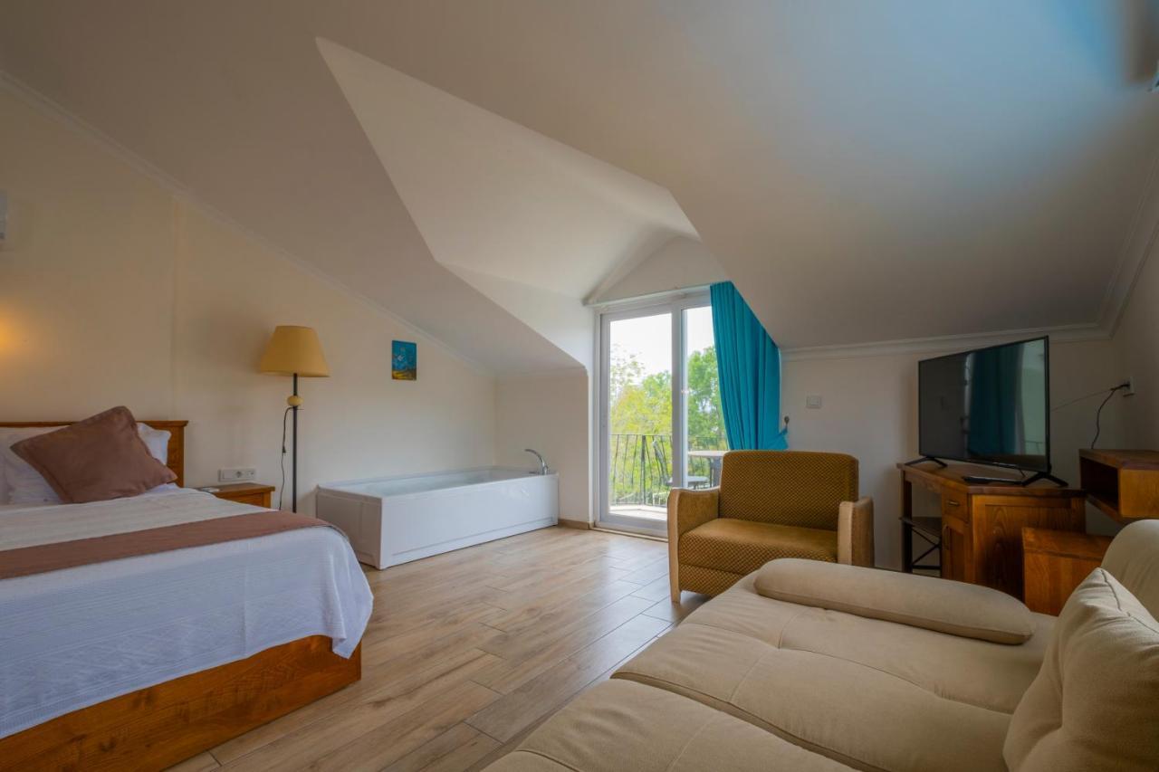 Infinity Lily Apartments Fethiye Exteriör bild